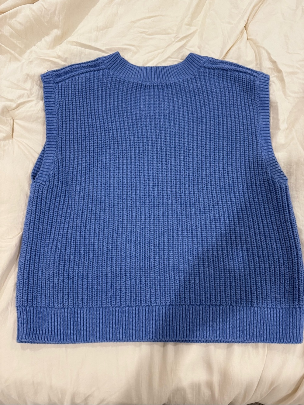Abercrombie & Fitch Royal Blue Ribbed Crewneck Sweater Vest - Picture 2 of 4